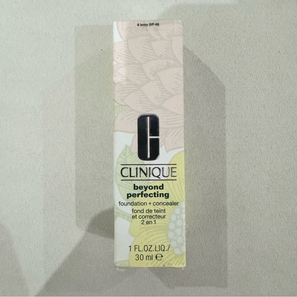 🌟HP🌟 🆕 CLINIQUE Beyond Perfecting Foundation + Concealer - Picture 2 of 5